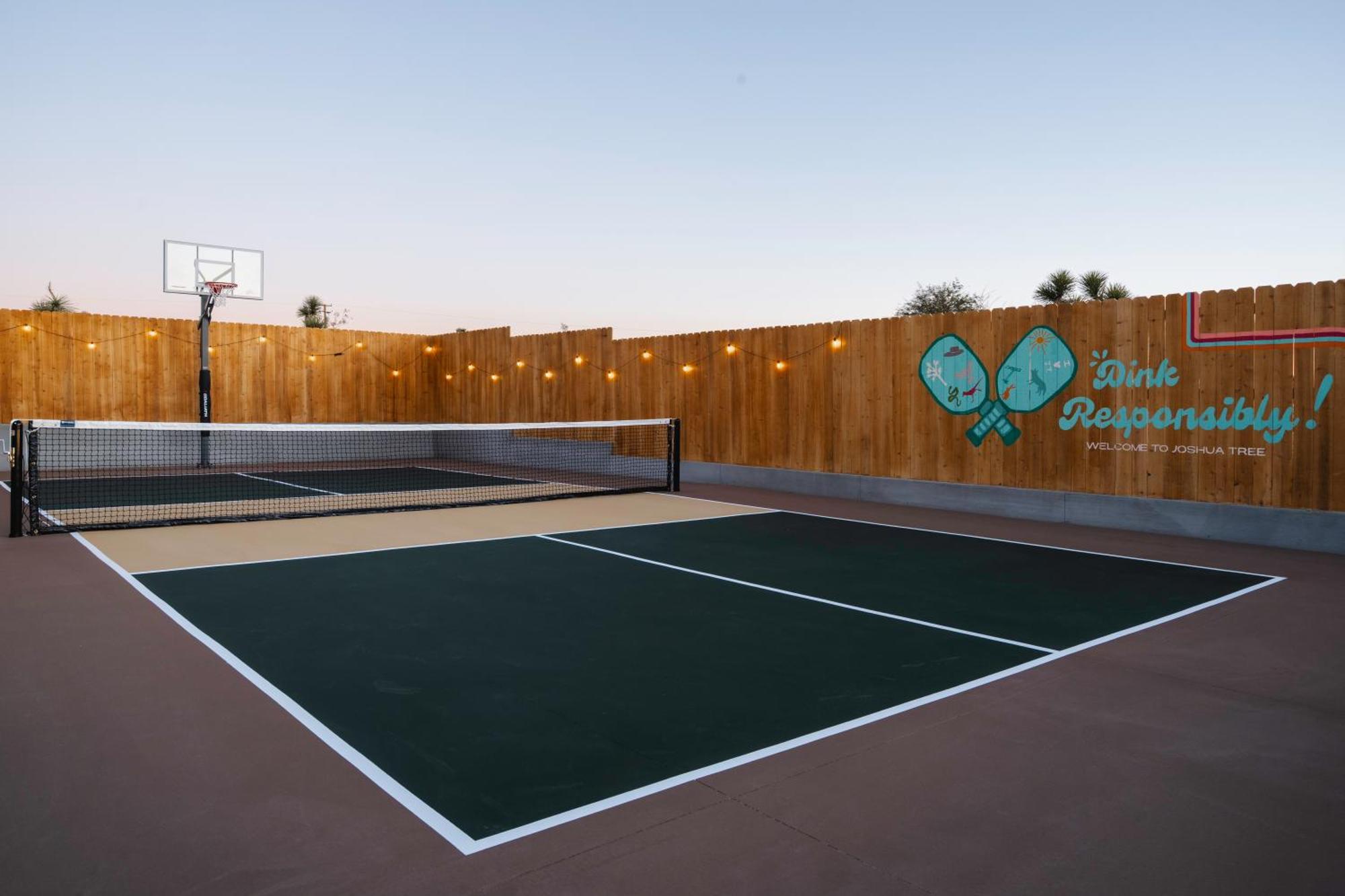 Ventana Cove Pickleball Retreat Юкка-Валлі Екстер'єр фото